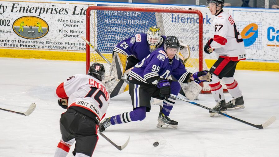 RAMBLERS DOMINATE CRUSHERS 4–1