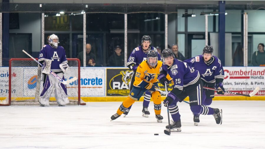 Ramblers Shut Down Mariners